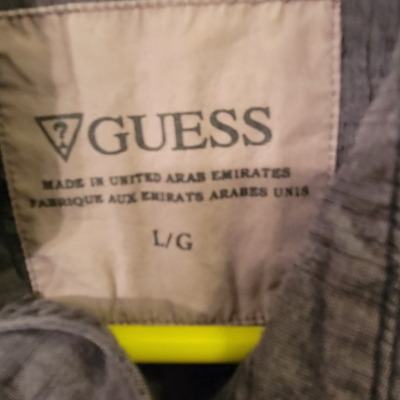 Guess Longsleeve Shirt - Picture 3 of 3